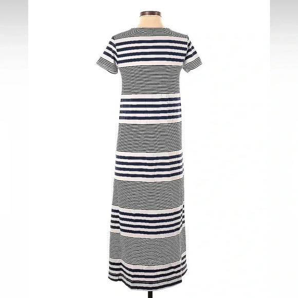 Vineyard Vines Edgartown Navy & White Striped Deep Bay Maxi Dress Size XXS - Picture 4 of 4